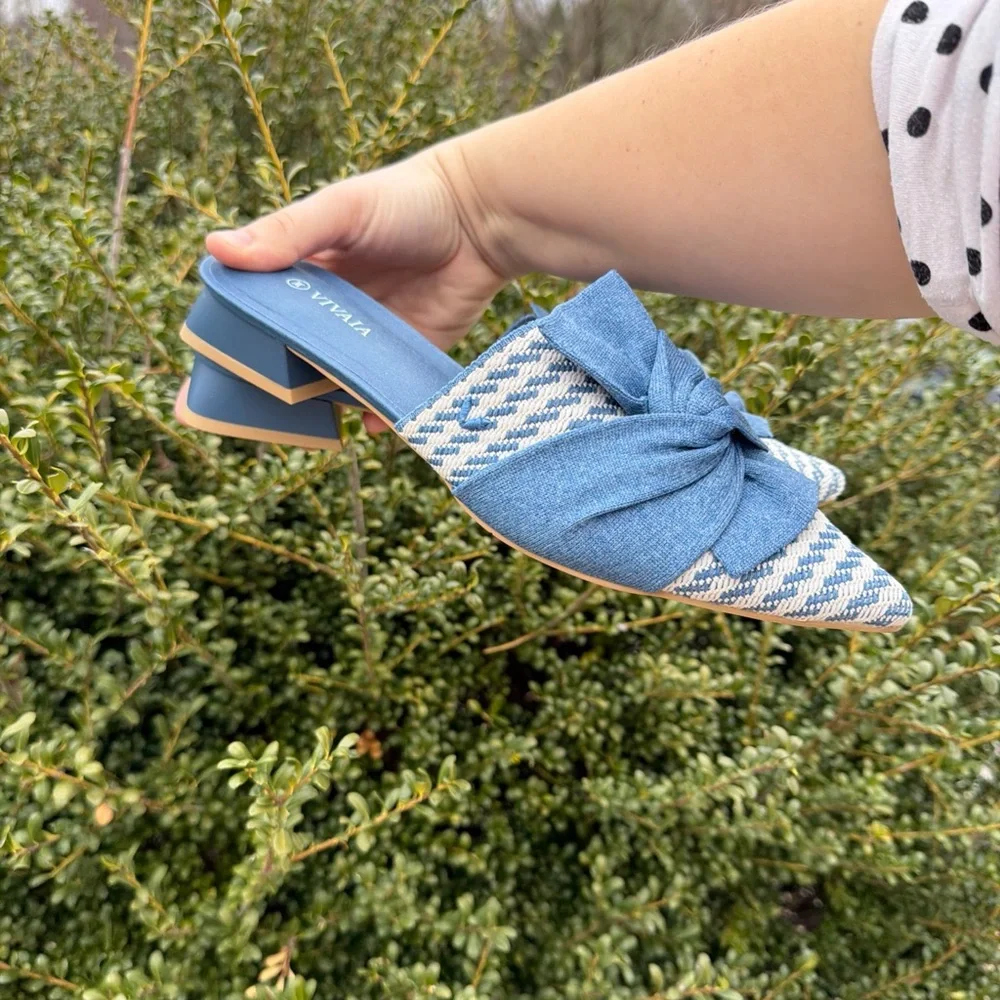NEW Vivaia Yaffa Pointed Toe Knot Detail Blue Mules Flats Women Size 9 (40) - Picture 9 of 10